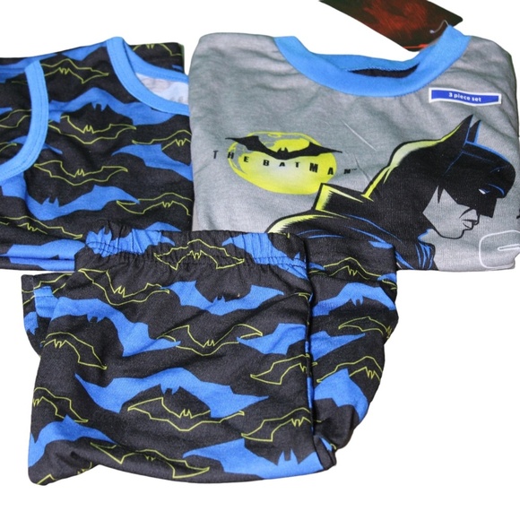 DC Comics Batman Batmobile Black Blue 3 Piece Pajama‎ Set Boys 8 - Picture 1 of 6